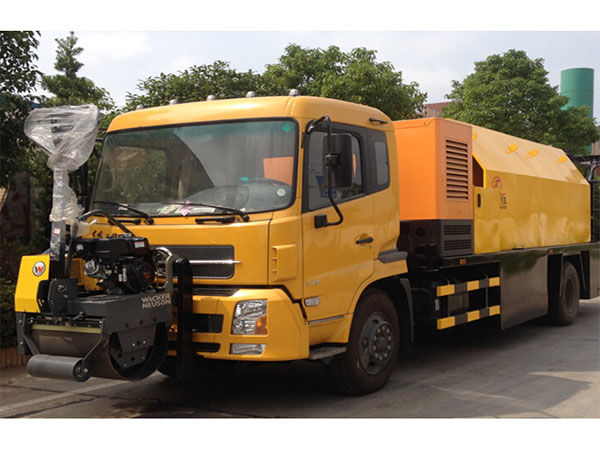 綜合養(yǎng)護(hù)車(chē)